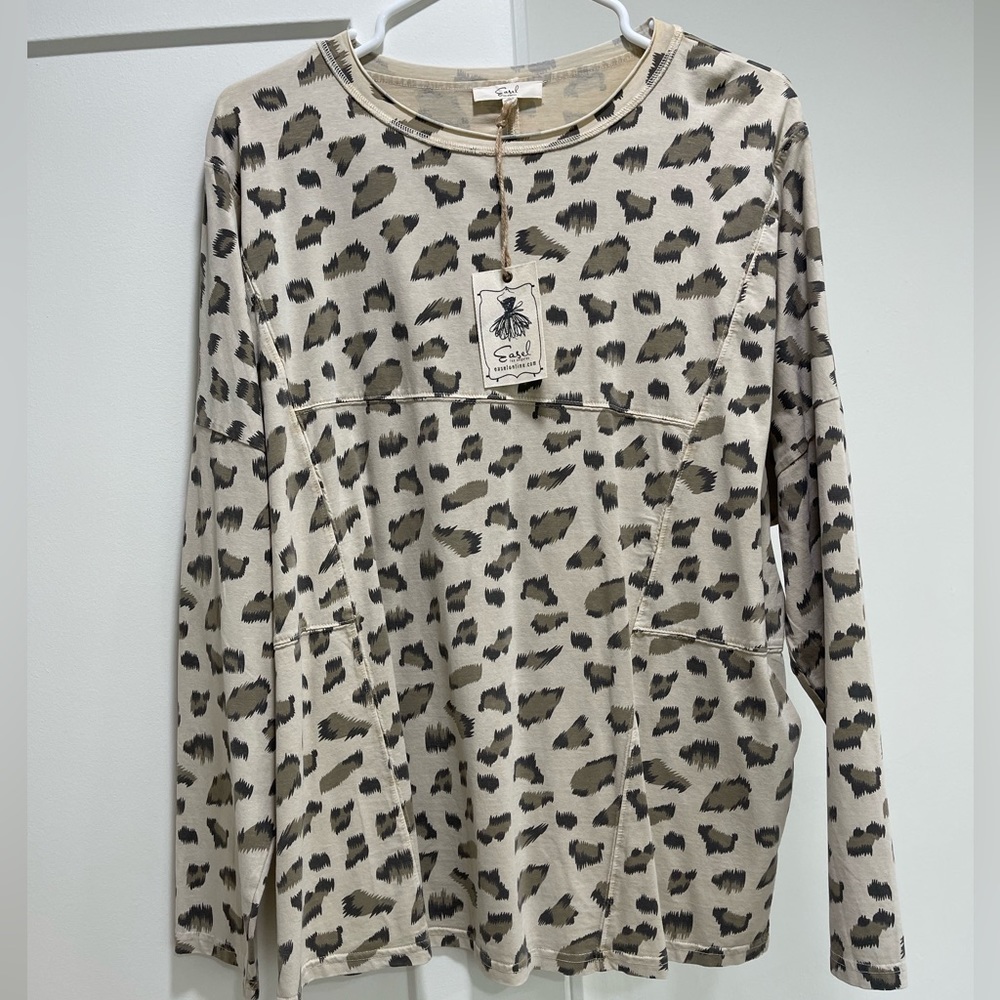 Leopard print long sleeve